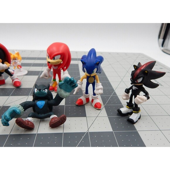 Sonic The Hedgehog Figures Mixed Lot of 10 Sega Jakks Cake Toppers - Picture 3 of 13